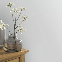 GoodHome Aune Light Grey Textured Wallpaper 7 GoodHome Aune Light Grey Textured Wallpaper -Trade Points goodhome aune light grey textured wallpaper3663602558651 01i bq