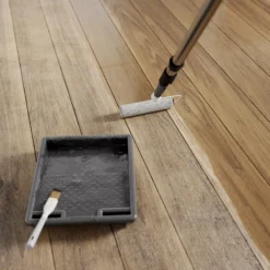 GoodHome Clear Gloss Floor Wood Varnish, 2.5L -Trade Points goodhome clear gloss floor wood varnish 2 5l5059340486949 02i